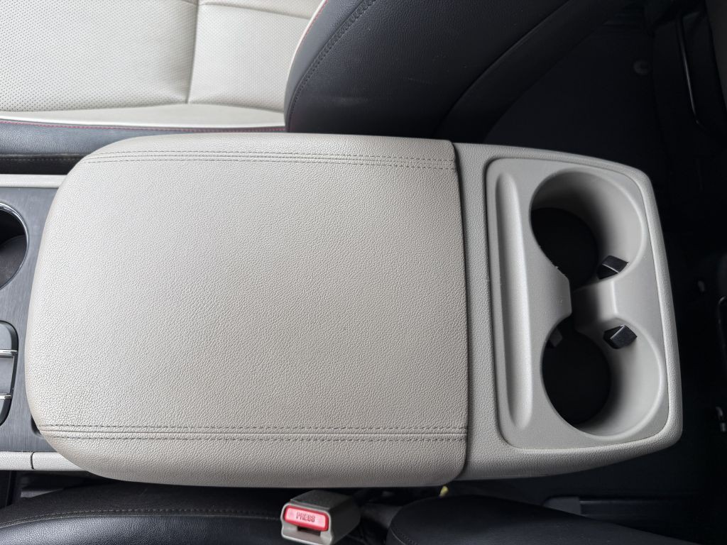 2021 Kia Sedona Image 31