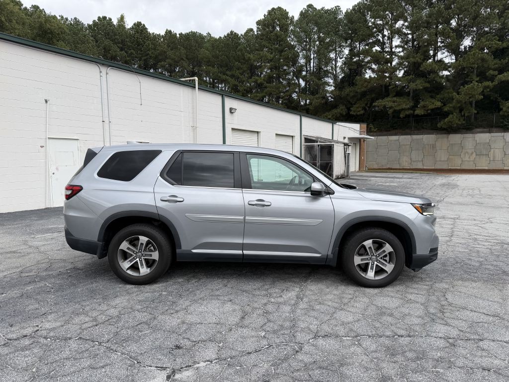 2023 Honda Pilot Image 4