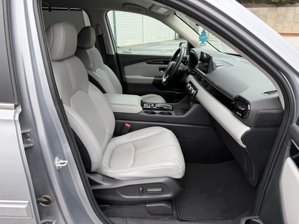 2023 Honda Pilot Image 18