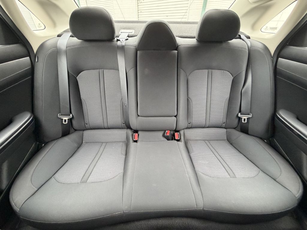 2021 Kia K5 Image 19