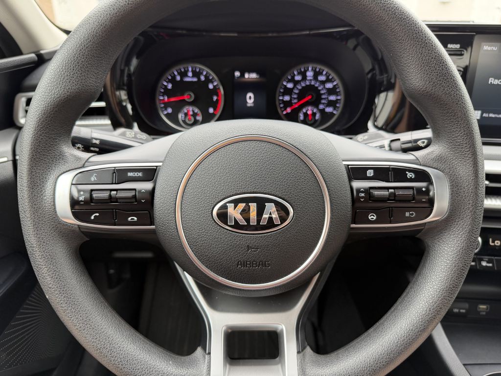 2021 Kia K5 Image 22