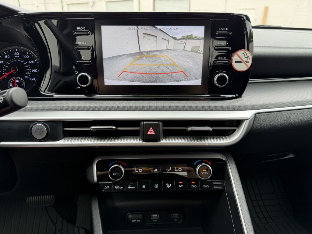 2021 Kia K5 Image 26