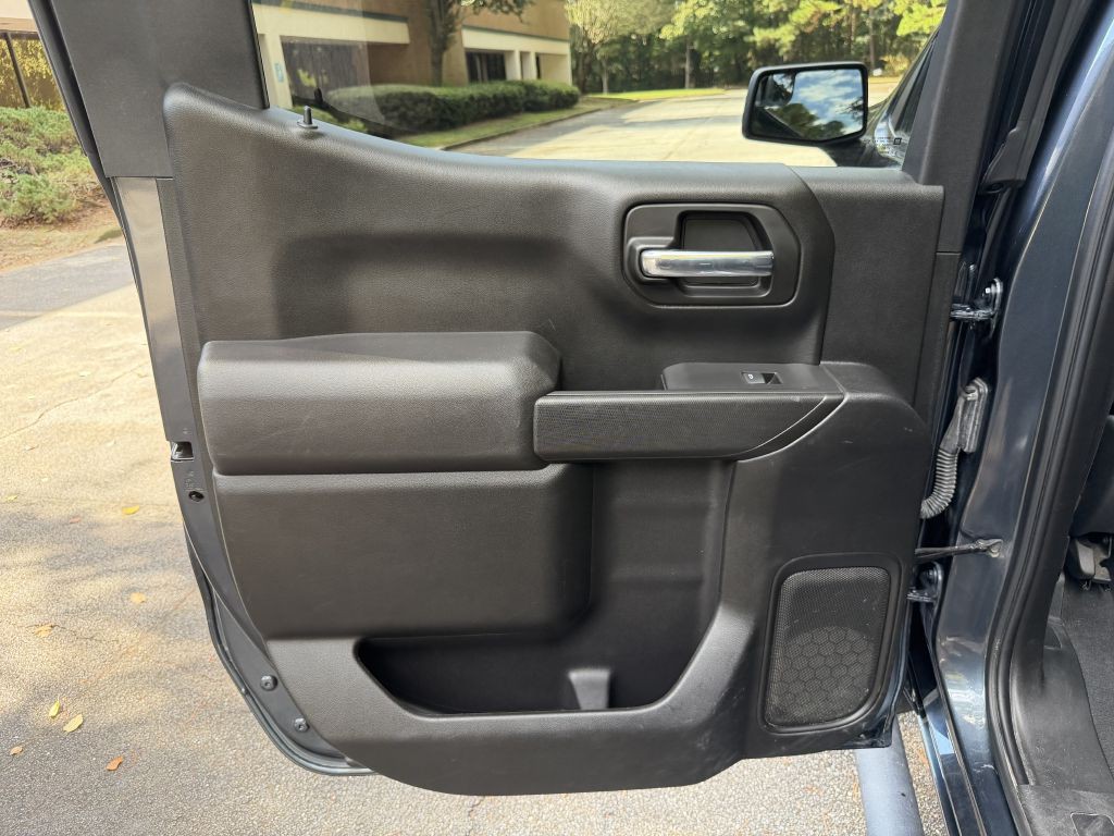 2021 Chevrolet Silverado 1500 Image 12