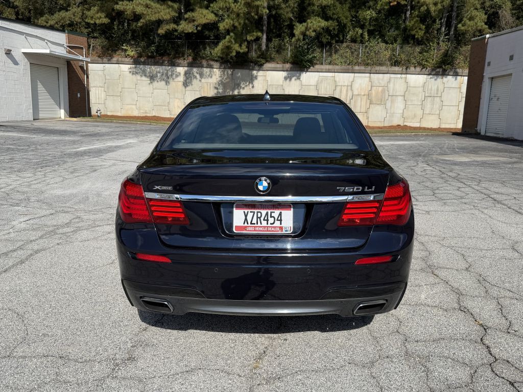 2013 BMW 7 Series Image 6