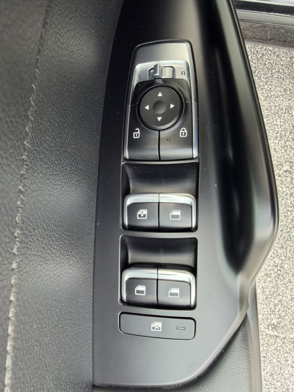 2024 Kia K5 Image 21