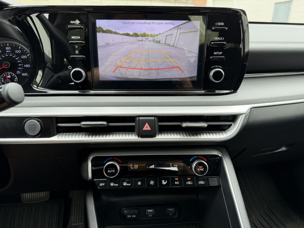 2024 Kia K5 Image 26