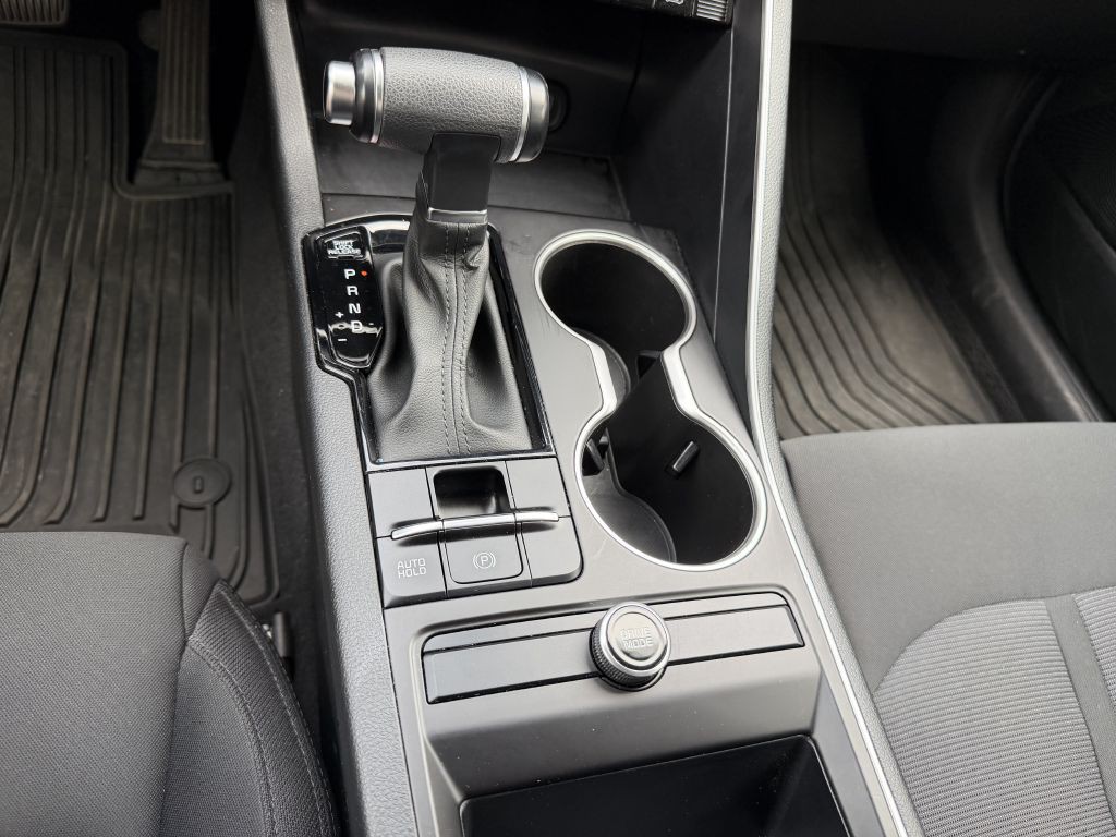 2024 Kia K5 Image 27