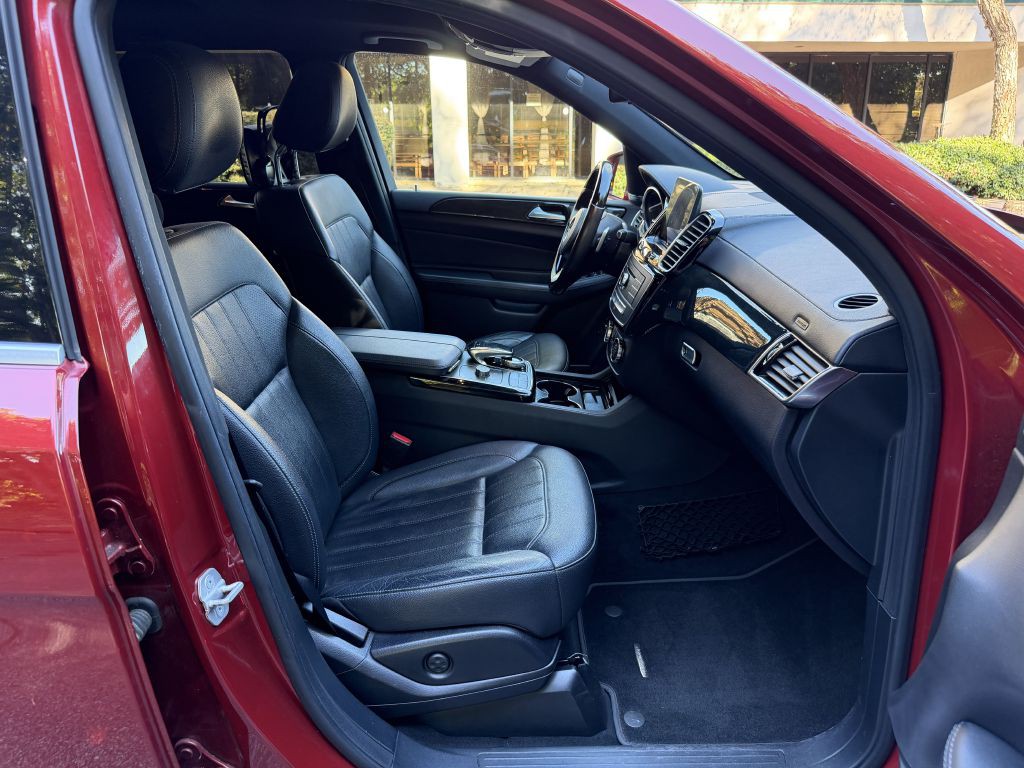 2017 Mercedes-Benz GLS-Class Image 18
