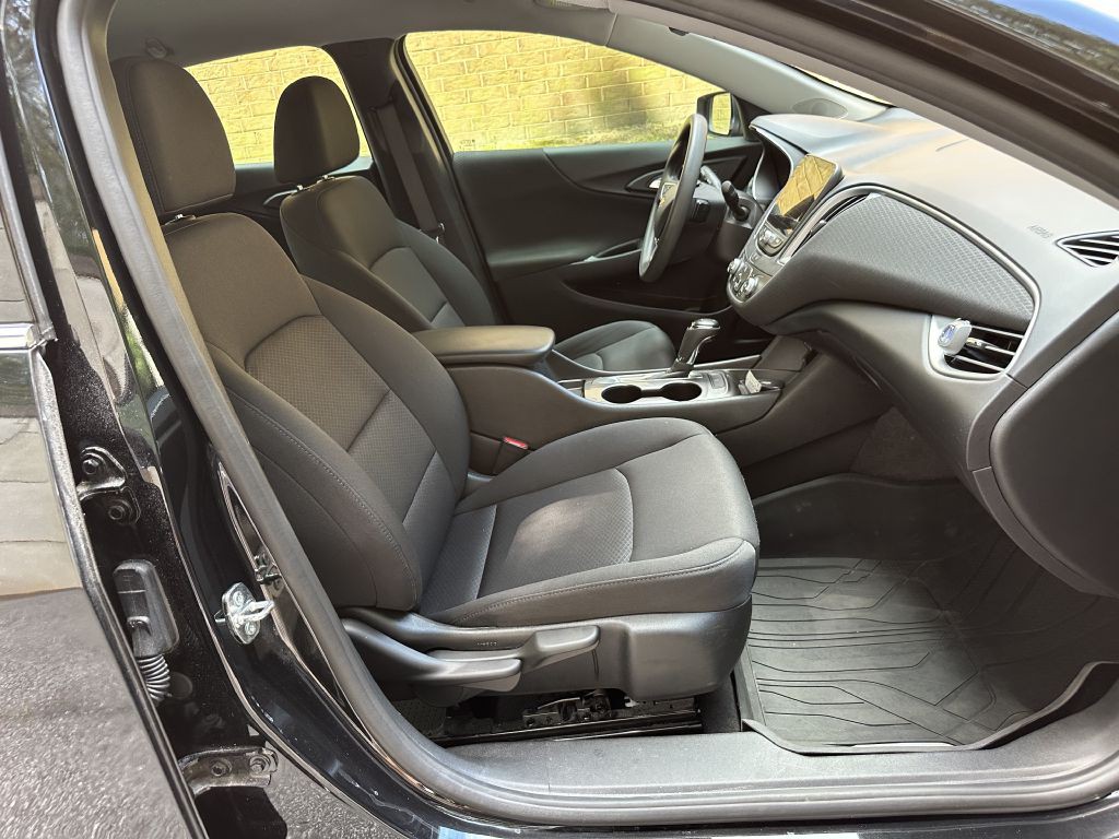2020 Chevrolet Malibu Image 18