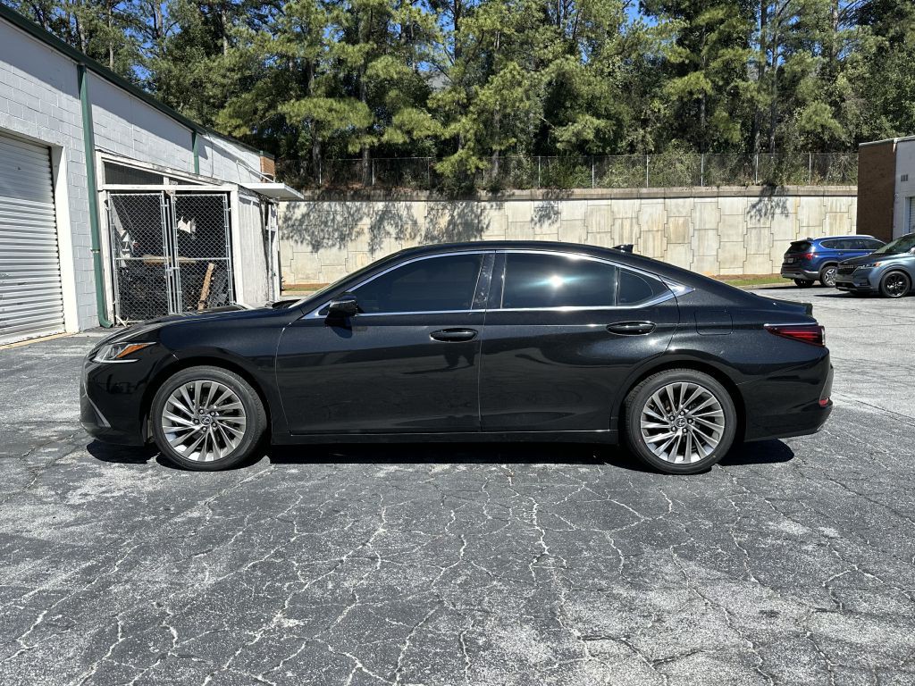 2019 Lexus ES Image 8