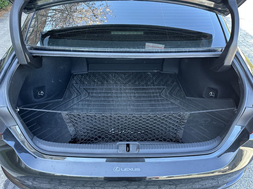 2019 Lexus ES Image 14