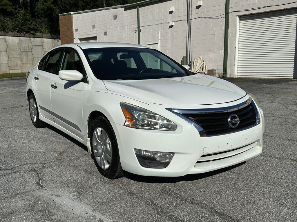 2015 Nissan Altima Image 3