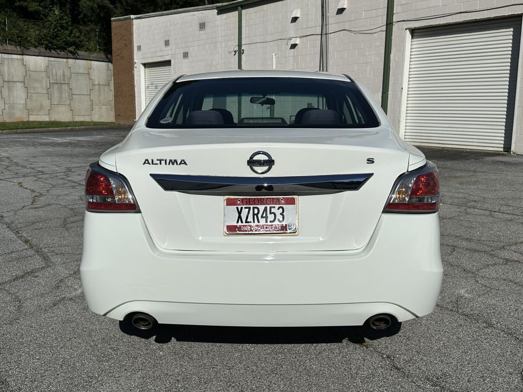 2015 Nissan Altima Image 6