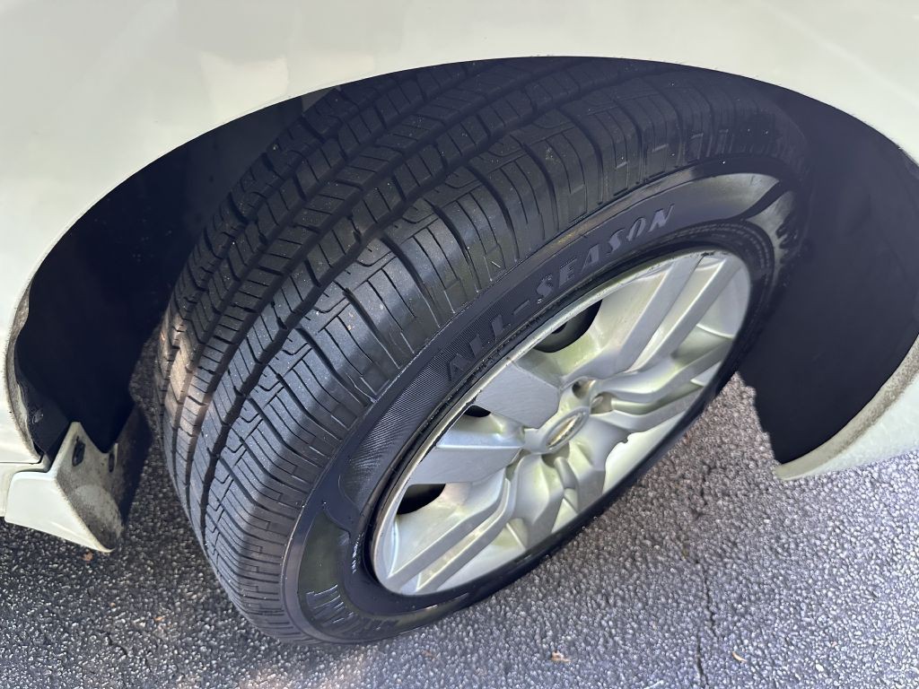 2015 Nissan Altima Image 36