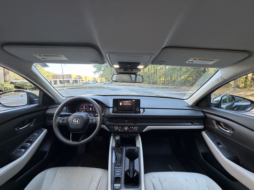 2023 Honda Accord Image 24