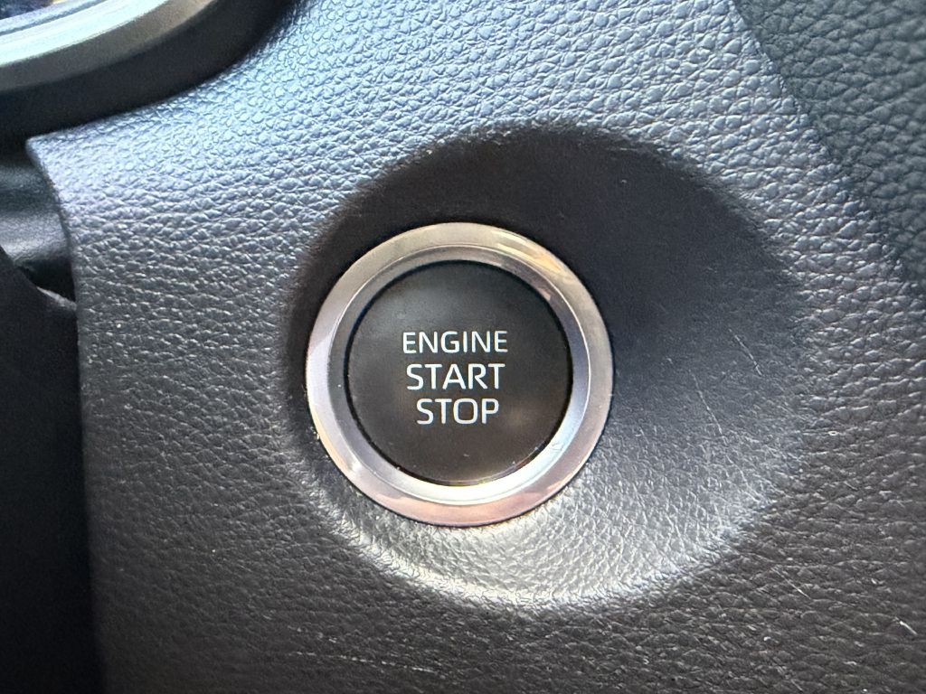 2022 Toyota Corolla Image 26