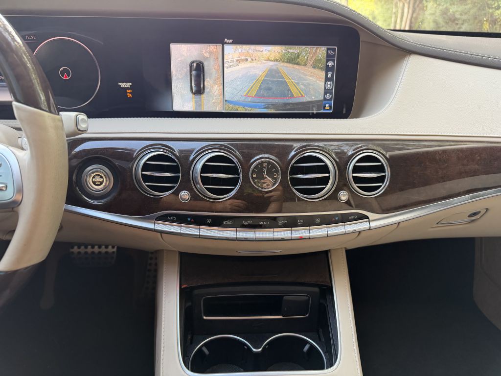2018 Mercedes-Benz S-Class Image 30
