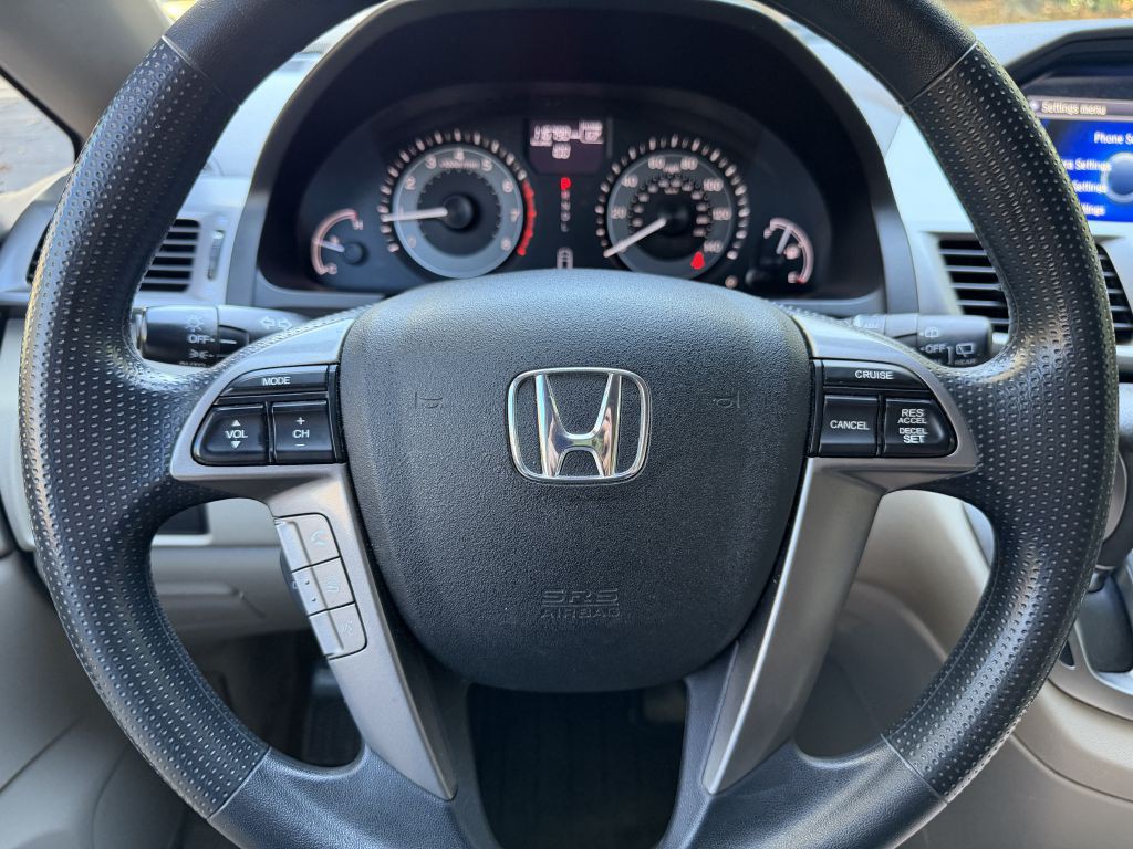 2016 Honda Odyssey Image 27