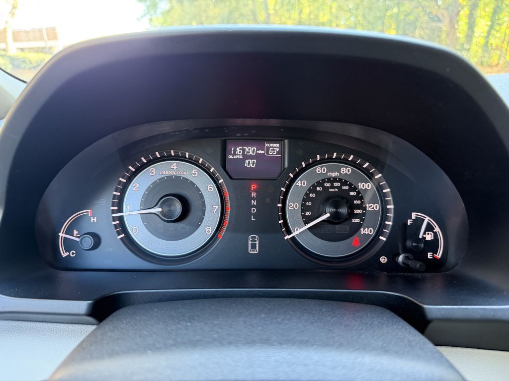 2016 Honda Odyssey Image 28