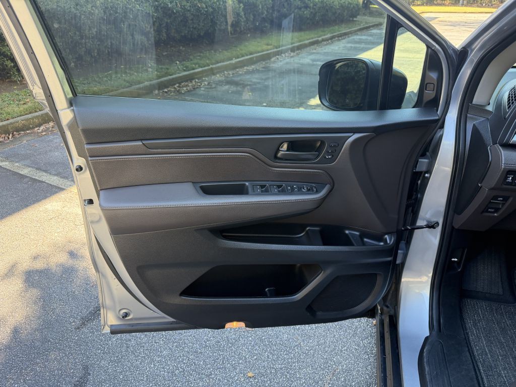 2022 Honda Odyssey Image 10