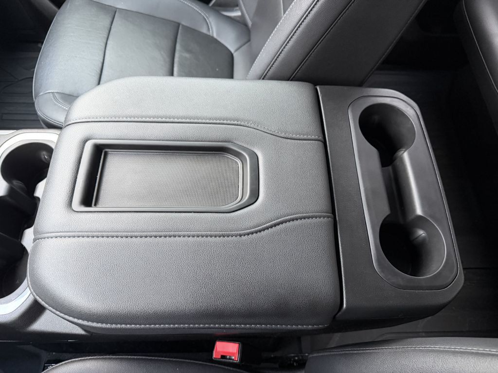 2021 GMC Sierra Image 32