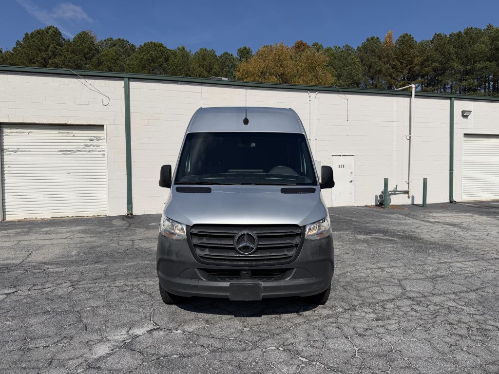 2022 Mercedes-Benz Sprinter Image 2