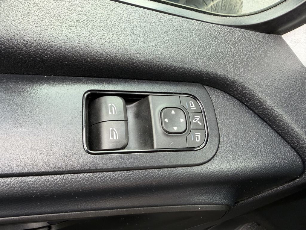 2022 Mercedes-Benz Sprinter Image 18