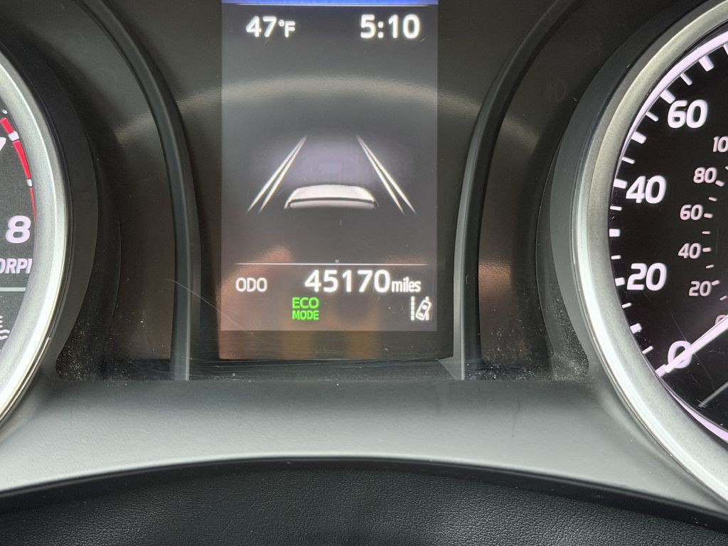 2023 Toyota Camry Image 25