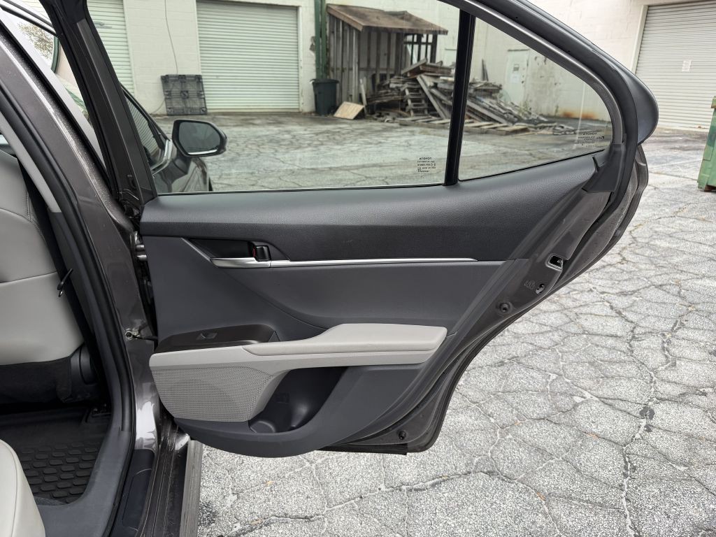 2023 Toyota Camry Image 15