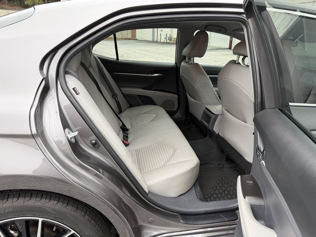 2023 Toyota Camry Image 16