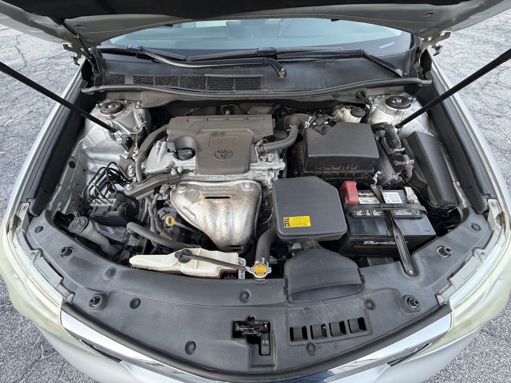 2014 Toyota Camry Image 34
