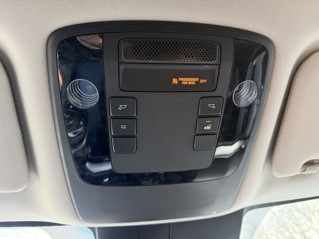 2024 Kia Carnival Image 32