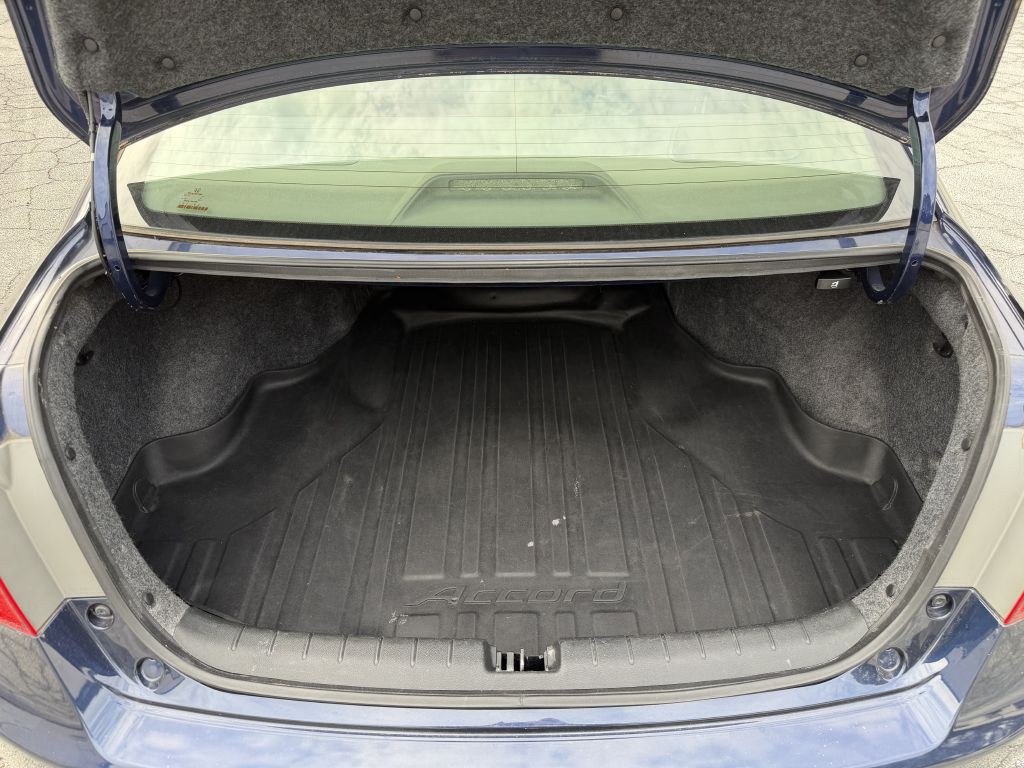 2013 Honda Accord Image 13
