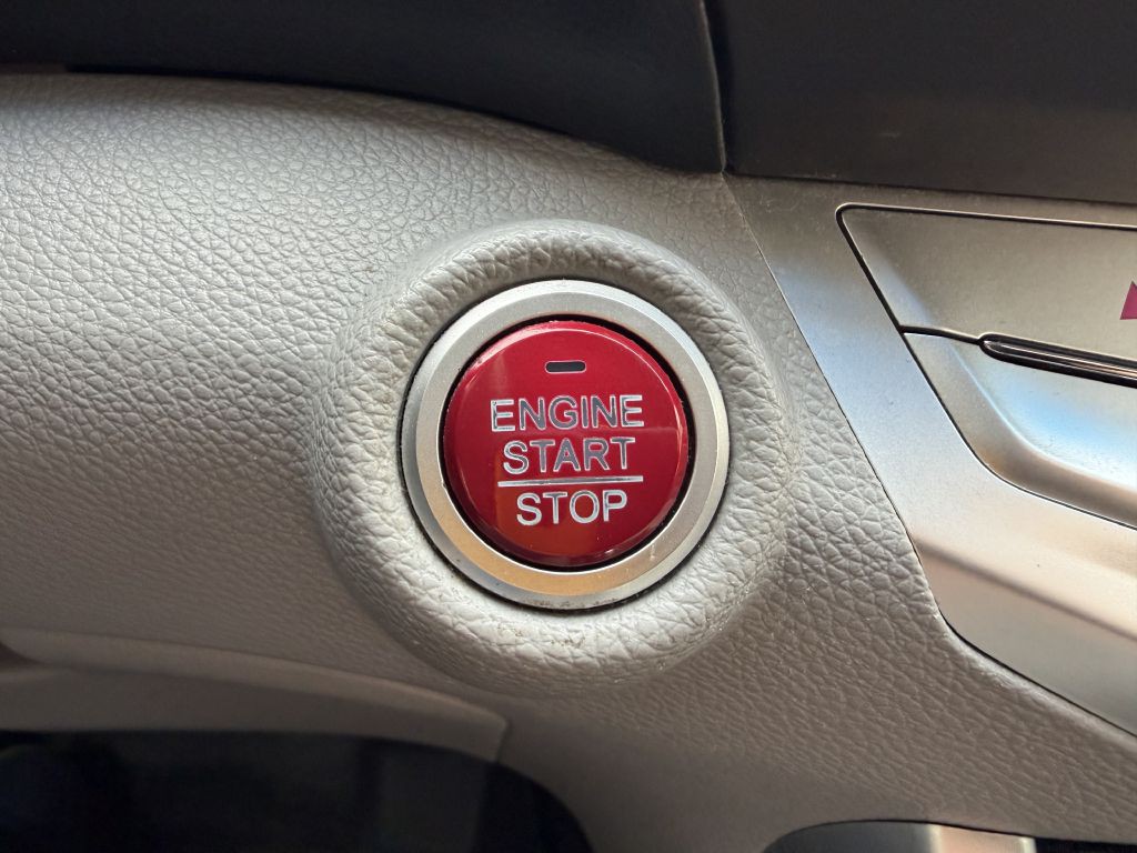 2013 Honda Accord Image 22