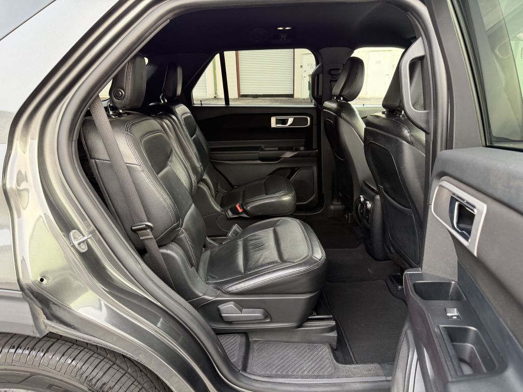 2020 Ford Explorer Image 16