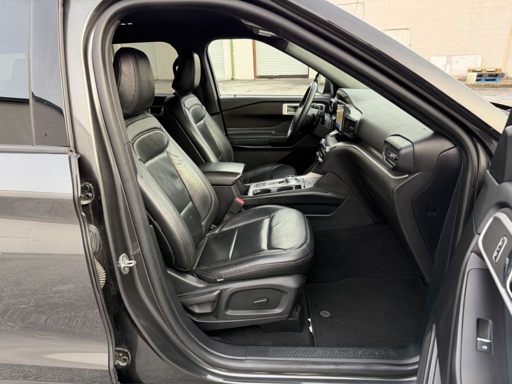 2020 Ford Explorer Image 18