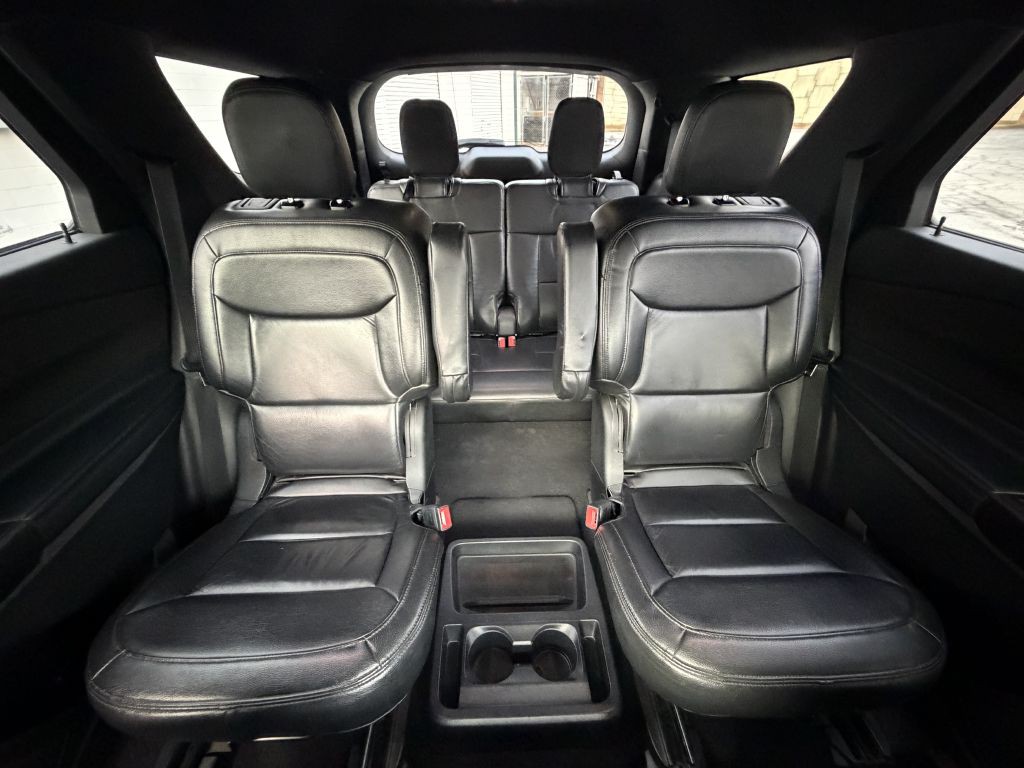2020 Ford Explorer Image 19