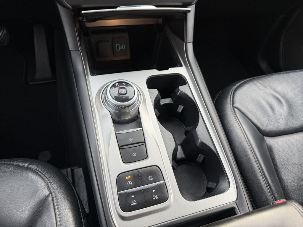 2020 Ford Explorer Image 27