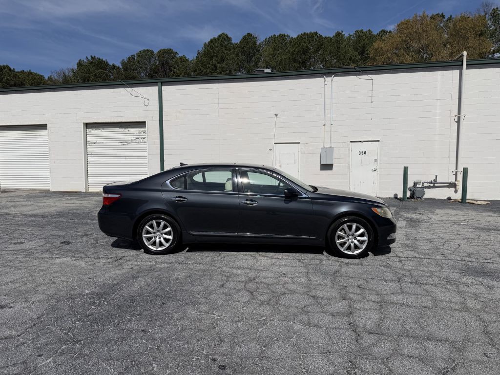 2007 Lexus LS Image 4