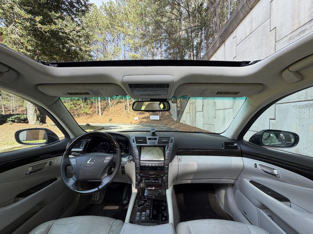 2007 Lexus LS Image 20