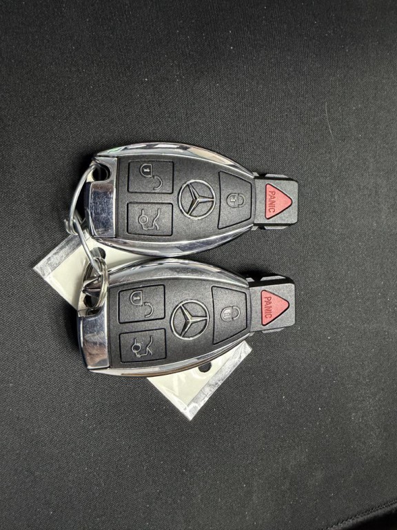 2016 Mercedes-Benz E-Class Image 40