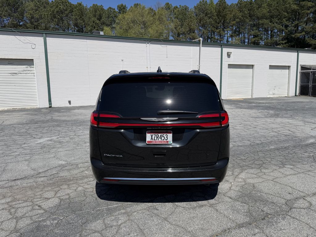 2022 Chrysler Pacifica Image 6