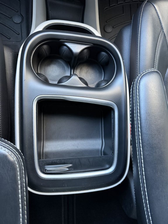 2022 Chrysler Pacifica Image 27