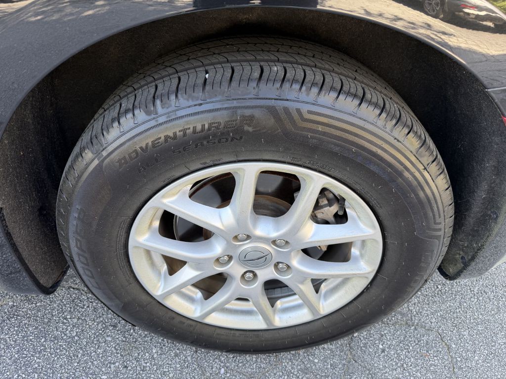 2022 Chrysler Pacifica Image 32