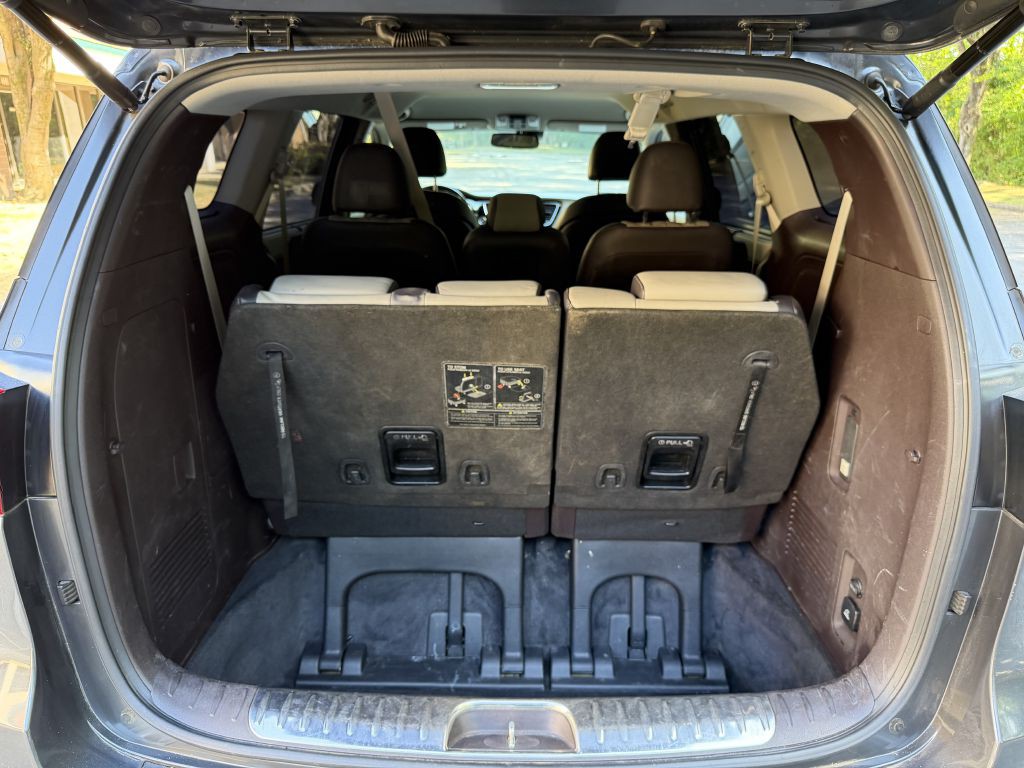 2016 Kia Sedona Image 13