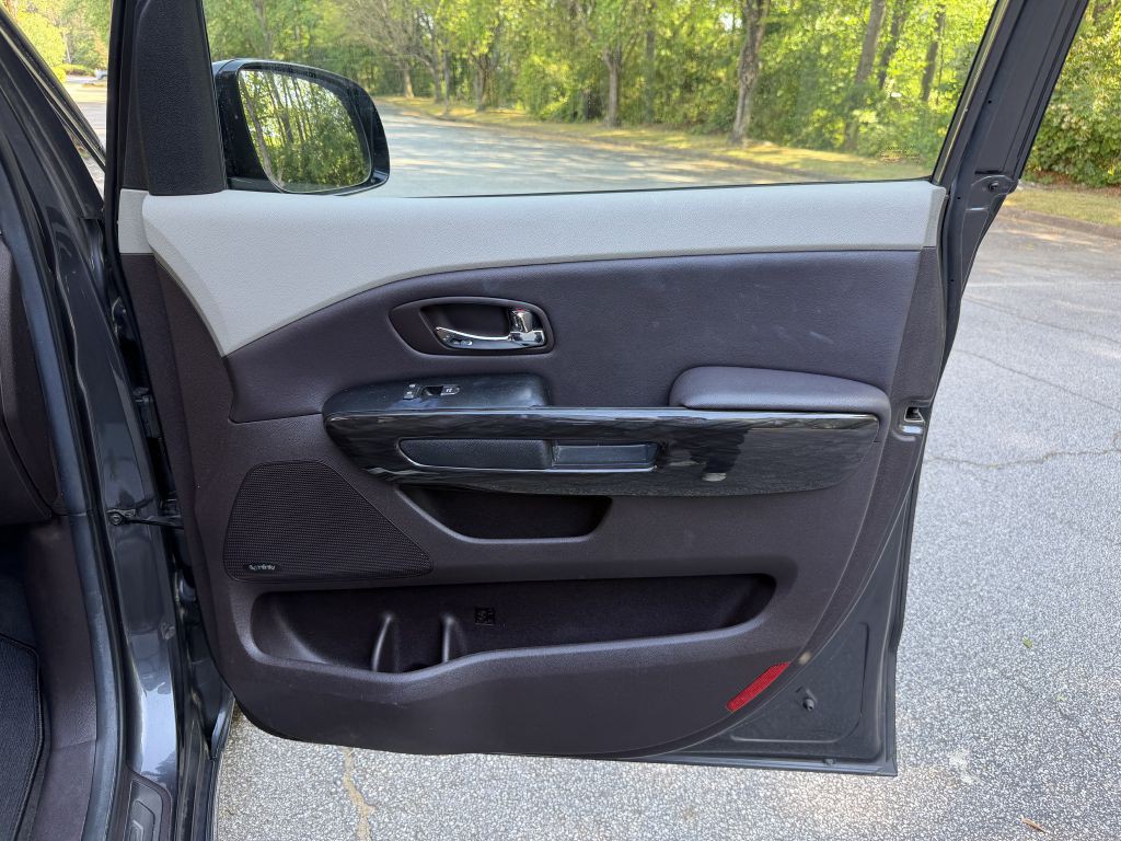 2016 Kia Sedona Image 15