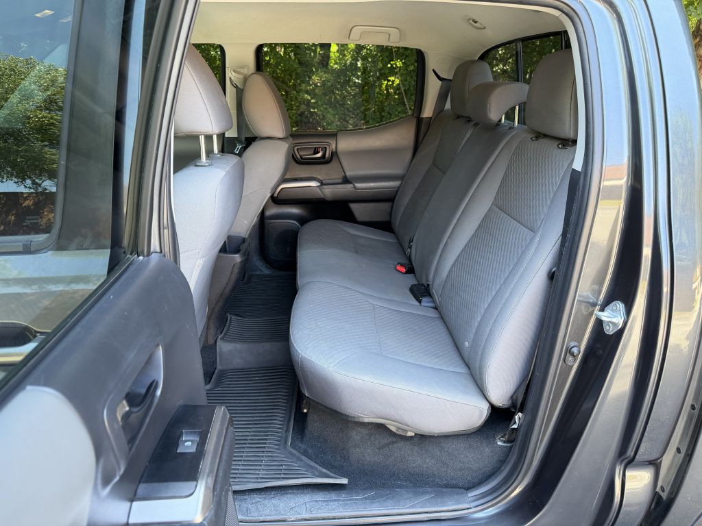 2023 Toyota Tacoma Image 13