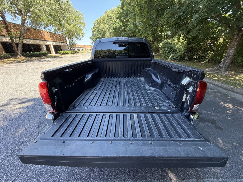 2023 Toyota Tacoma Image 14