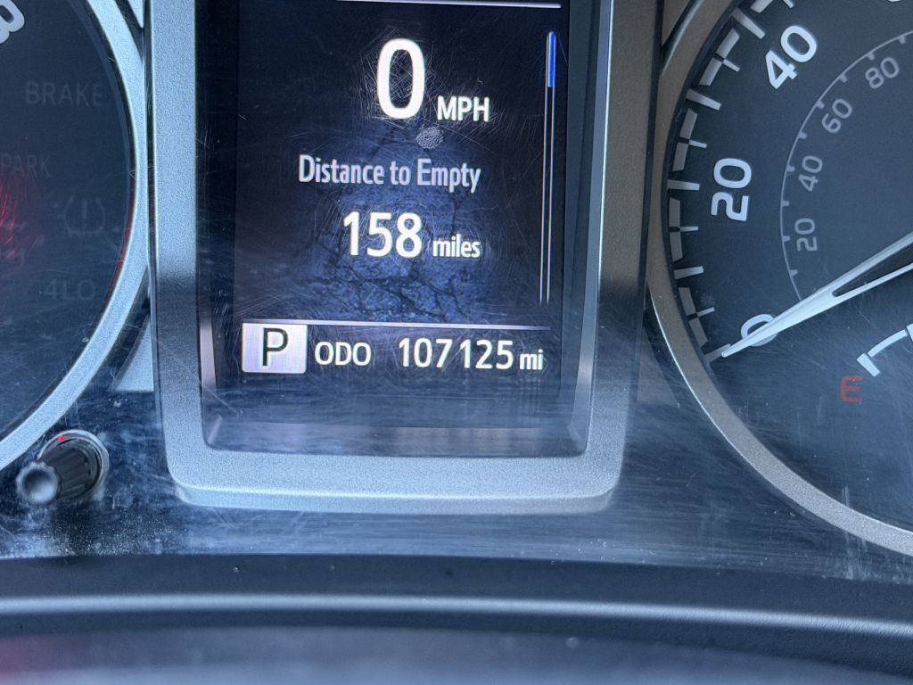 2023 Toyota Tacoma Image 25