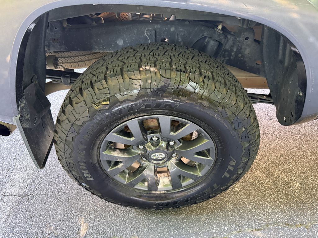 2023 Toyota Tacoma Image 35